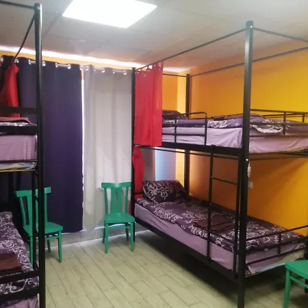 Hostel Meridian Киев Экстерьер фото