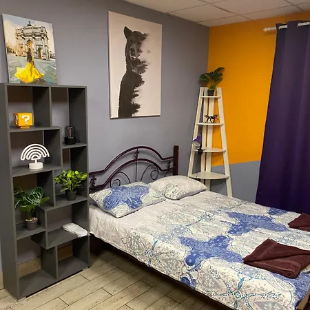 Hostel Meridian Киев Экстерьер фото