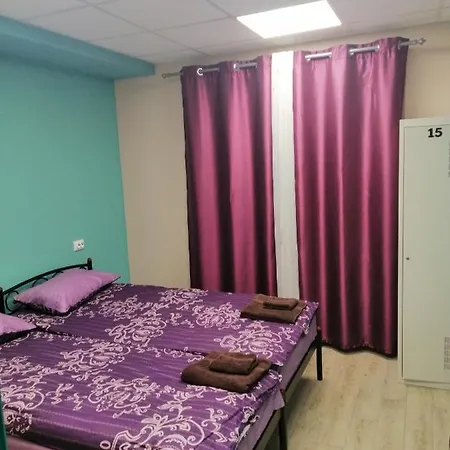 Hostel Meridian Киев Экстерьер фото